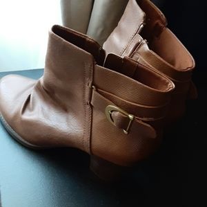 Clean, better then mint.